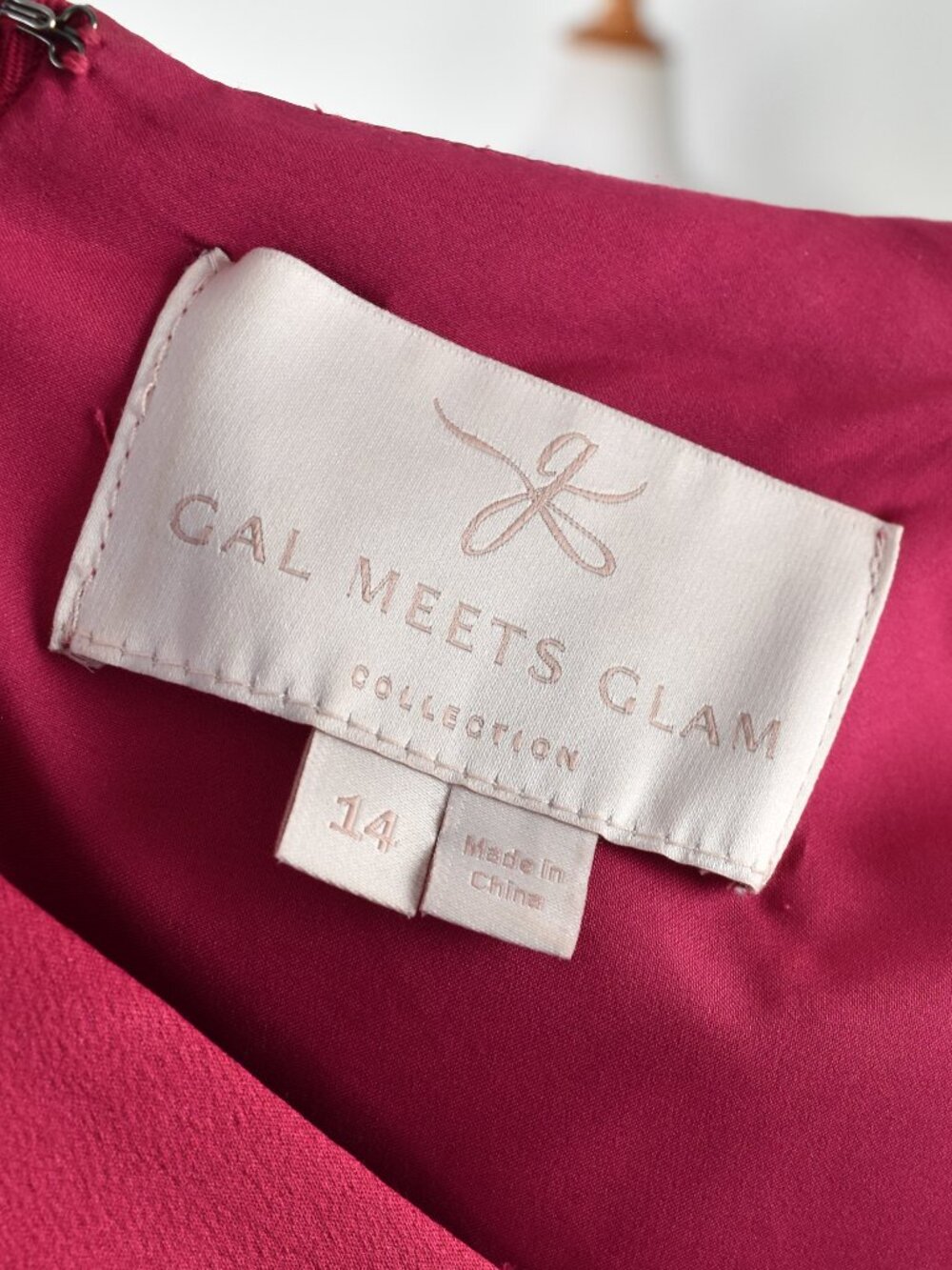 Gal Meets Glam DEBBIE Satin Fit and Flare Dress - 14 - Picture 11 of 11